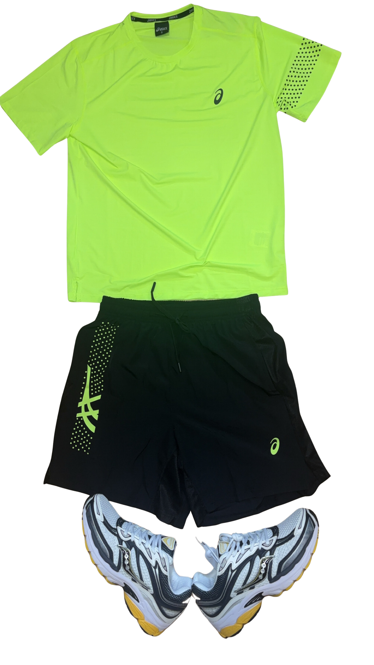 Outfit asics